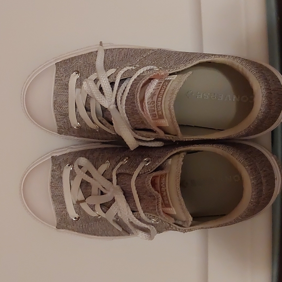 NWT Converse , double tongue sneakers, two-tone - Picture 5 of 8